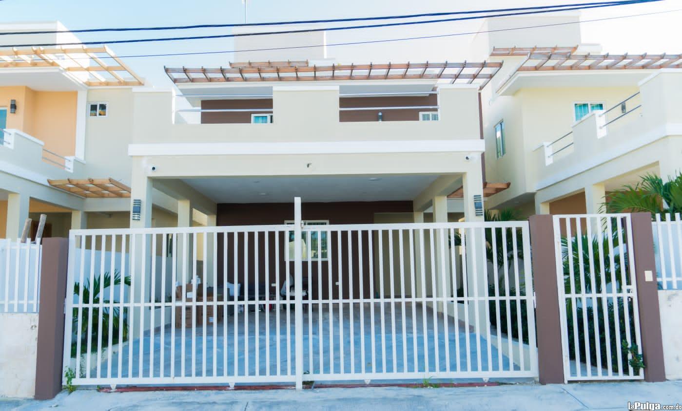 Venta de casa en Punta Cana proyecto Sol Bavaro  Foto 7155010-3.jpg