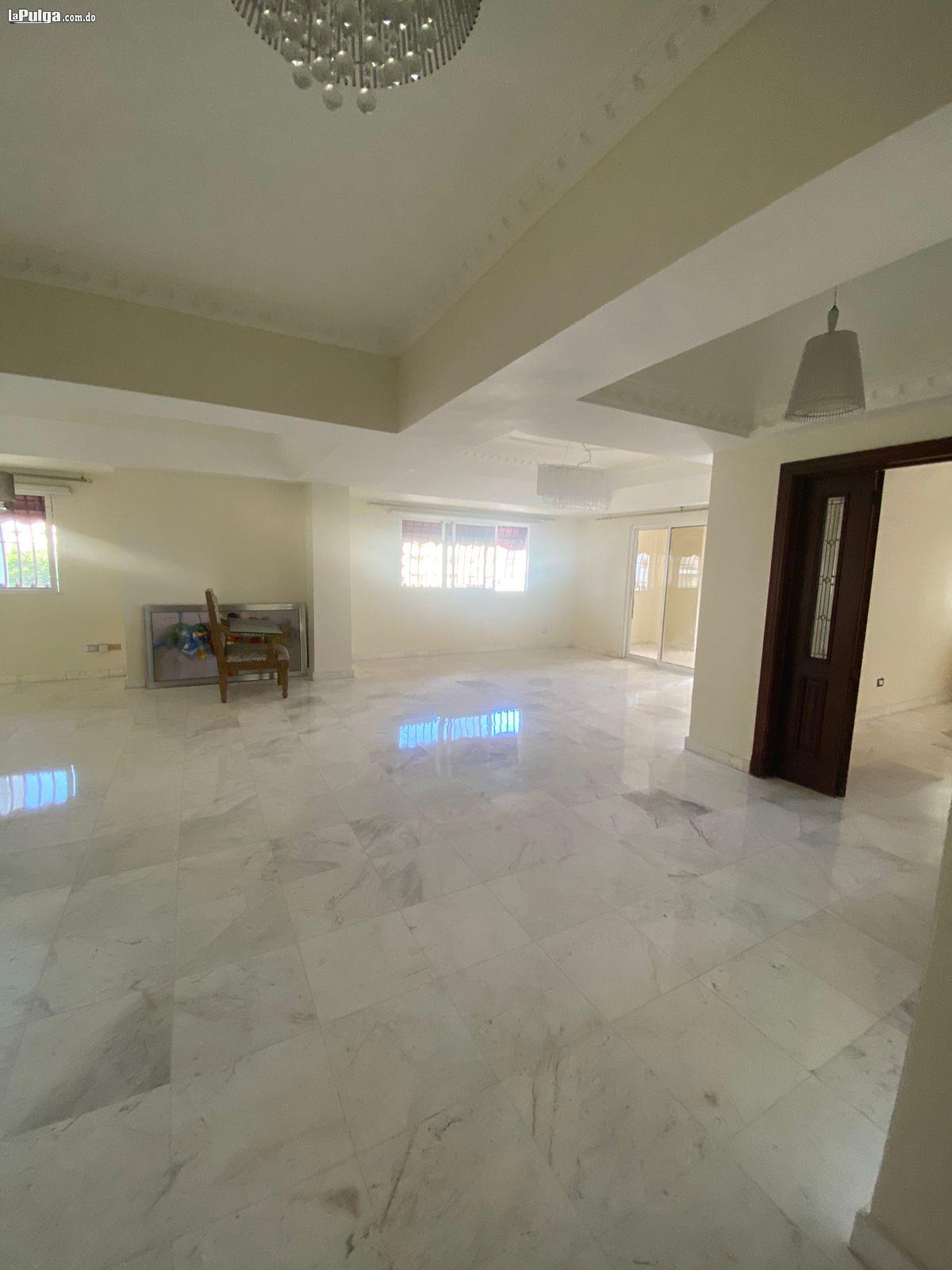 Apartamento en sector SDO - Santo Domingo 3 habitaciones 2 parqueos Foto 7155663-1.jpg