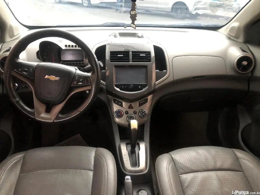 Chevrolet Sonic 2015 LTZ Foto 7155873-5.jpg