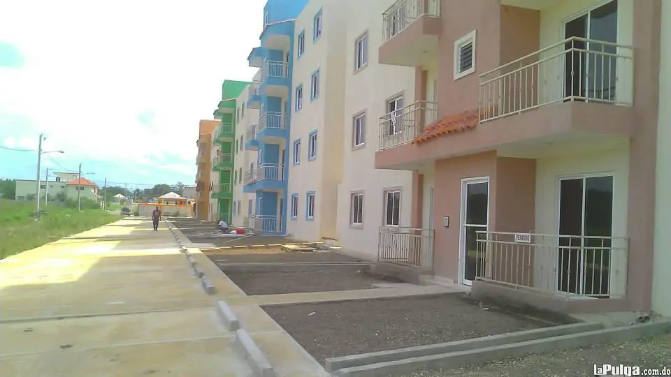 Apartamento en sector Higuey 3 habitaciones 2 parqueos Foto 7156067-5.jpg