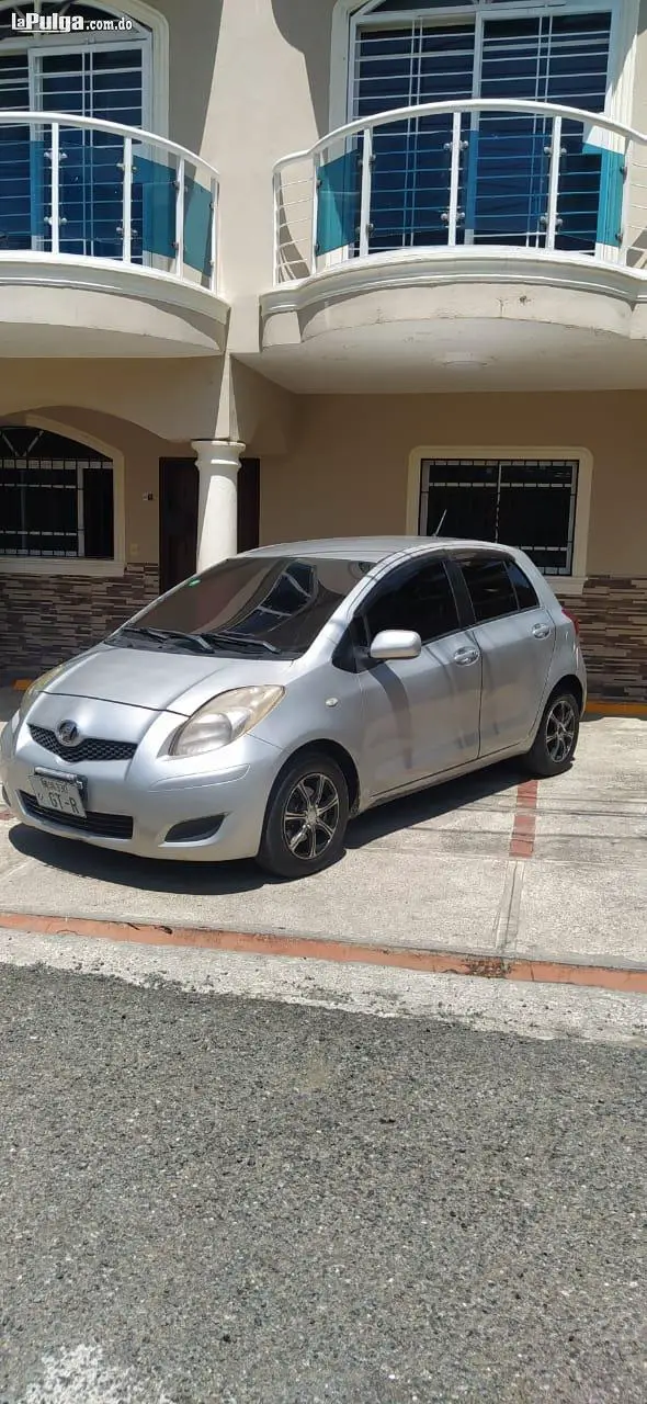 Toyota Vitz 2010 Gasolina v4 Foto 7156390-5.jpg