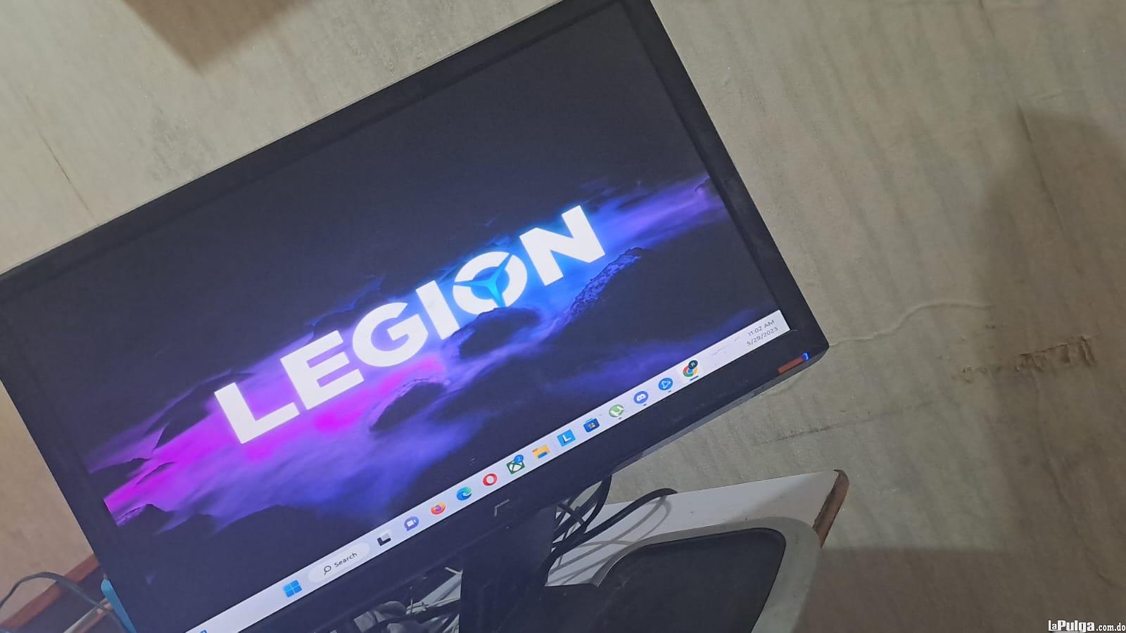 Monitor Asus VH222T y Monitor HP Compaq Leer Descripcion Foto 7156416-2.jpg