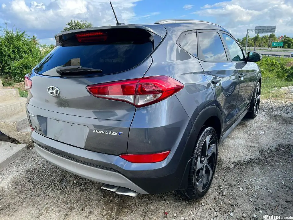 Hyundai Tucson 2017 Gasolina Foto 7156489-2.jpg