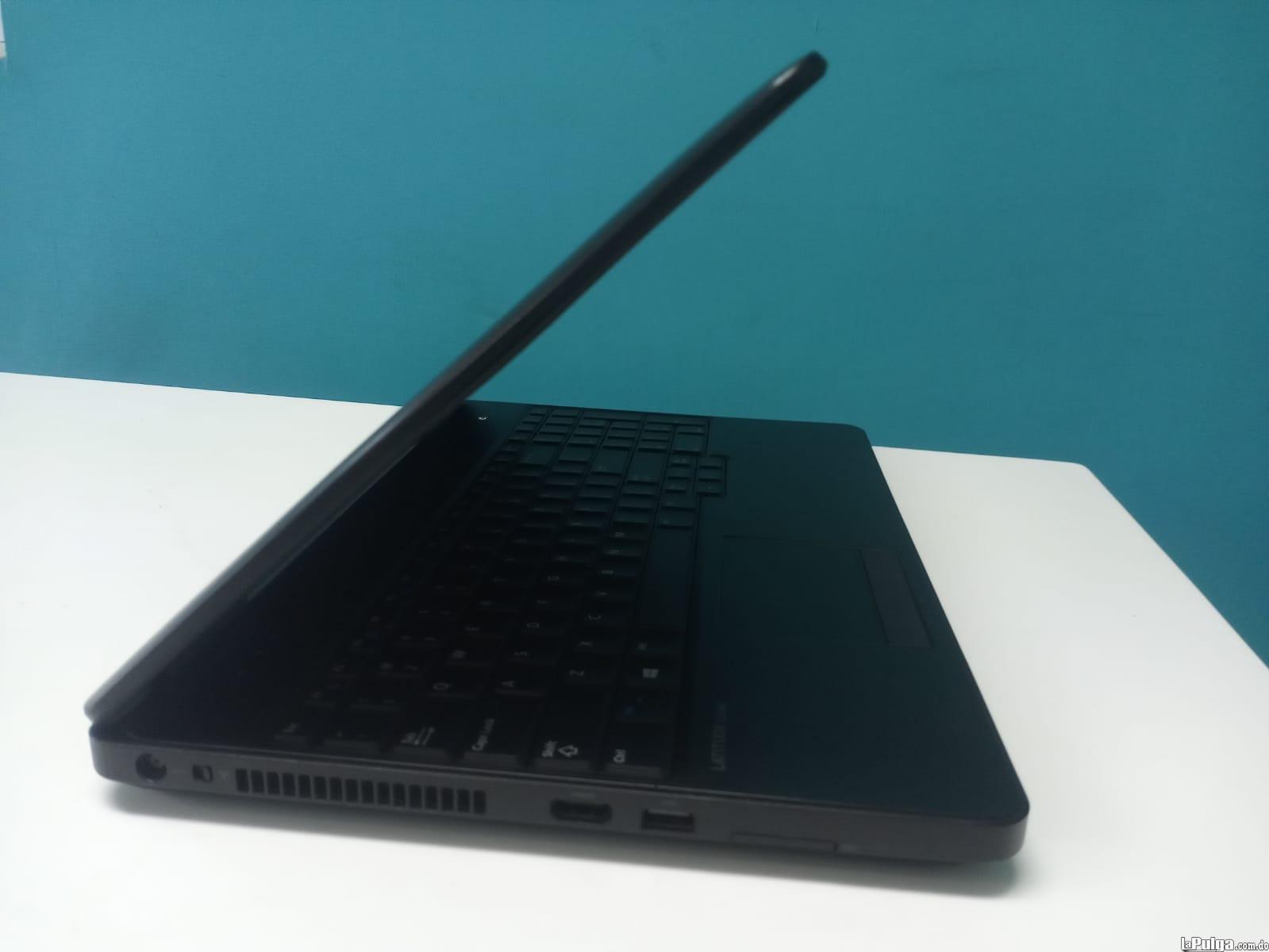 Laptop Dell Latitude E5540 / 4th Gen Intel Core i3 / 8GB DDR3 / 320G Foto 7157724-4.jpg