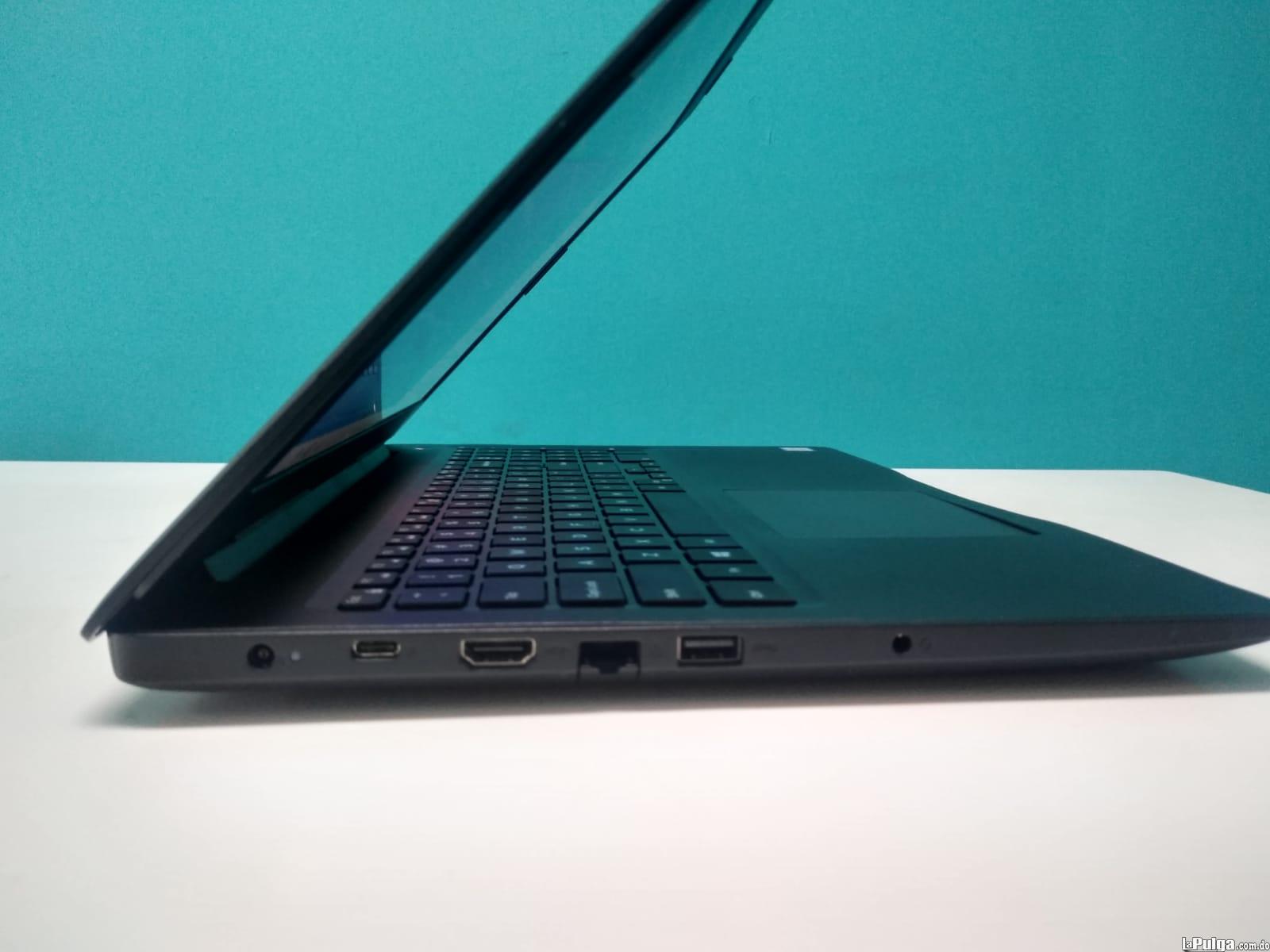 Laptop Dell Latitude 3590 / 8th Gen Intel Core i5 / 8GB DDR4 / 128GB Foto 7157757-3.jpg