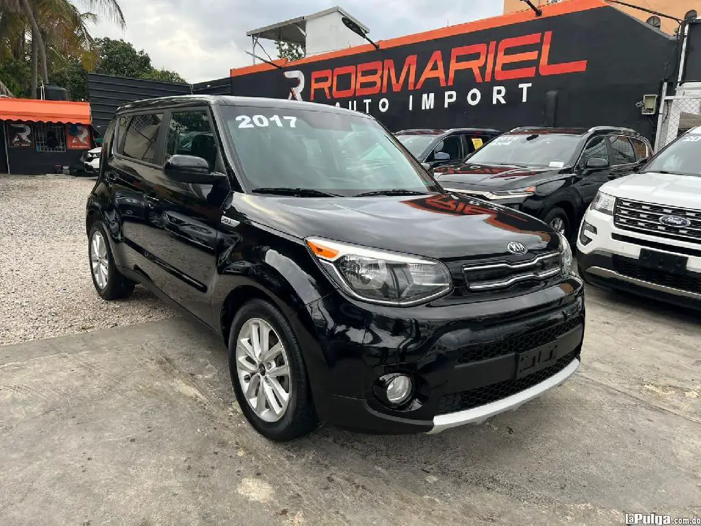 KIA SOUL 2017 NEGRO RECIEN IMPORTADO Foto 7157936-4.jpg