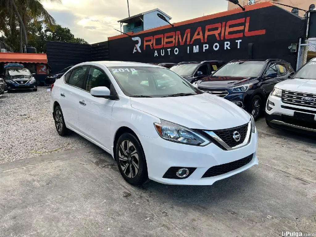 NISSAN SENTRA S 2018 BLANCO RECIEN IMPORTADO Foto 7157942-4.jpg