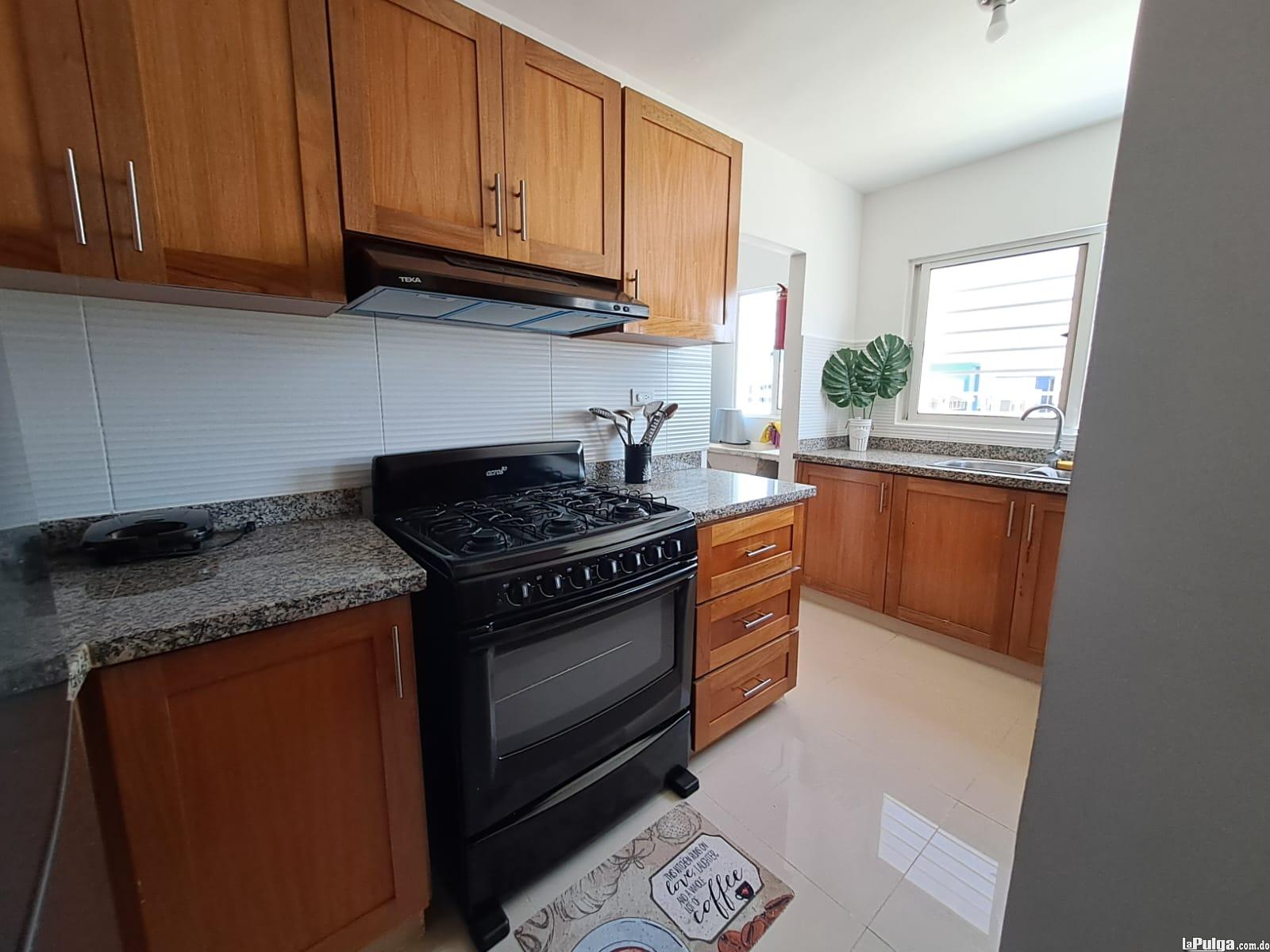 Apartamento en Altos Colombia- Santo Dgo 4 habitaciones 2 parqueos Foto 7158114-5.jpg