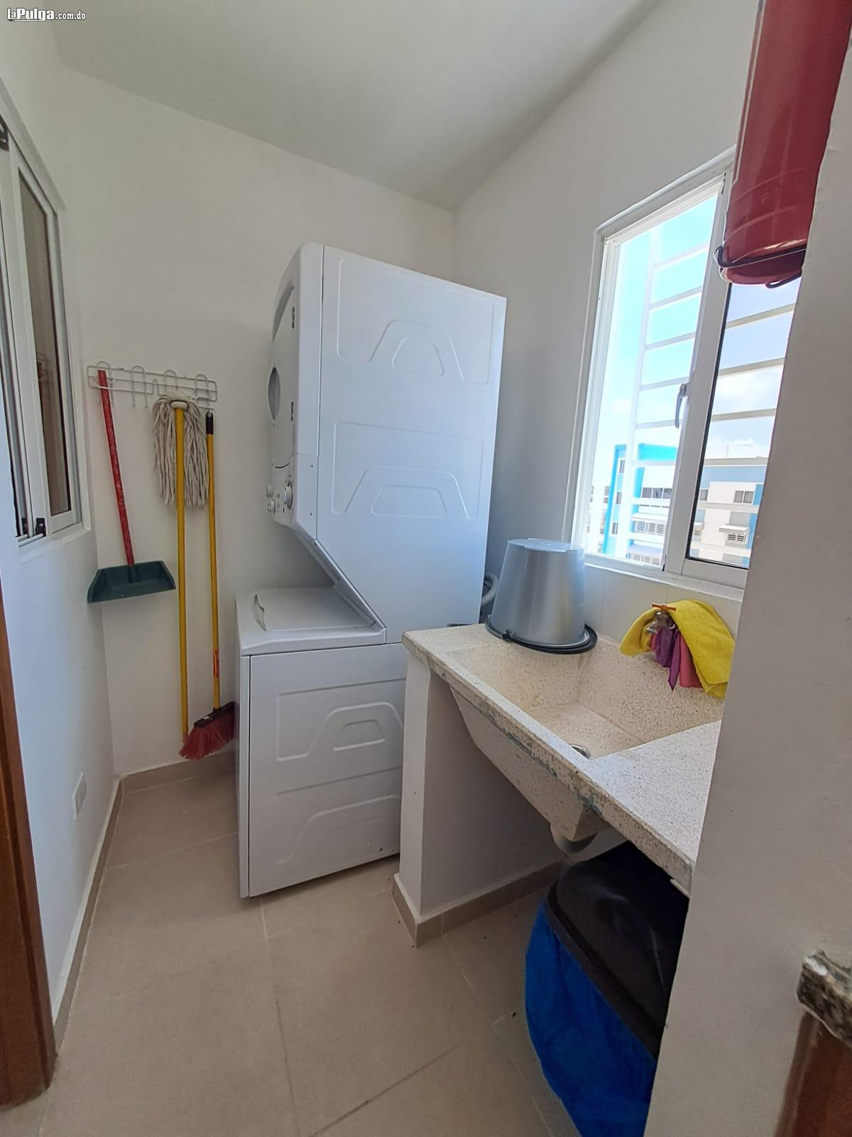 Apartamento en Altos Colombia- Santo Dgo 4 habitaciones 2 parqueos Foto 7158114-9.jpg