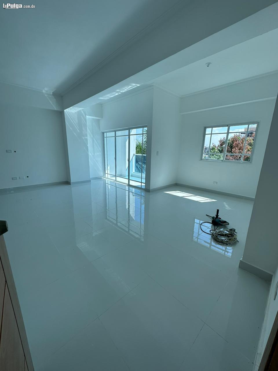 Apartamento en sector SDE - Alma Rosa 3 habitaciones 2 parqueos Foto 7158271-1.jpg