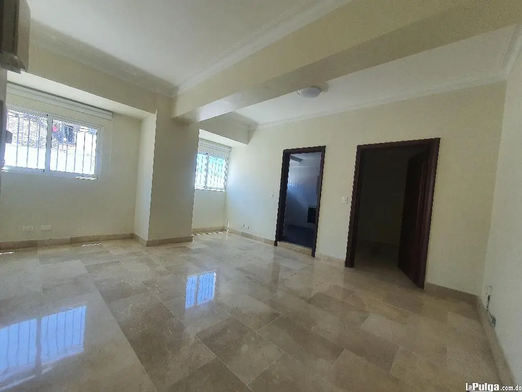 APARTAMENTO DE 207 MTS2 EN LOS CERROS DE GURABO SANTIAGO   Foto 7159112-4.jpg