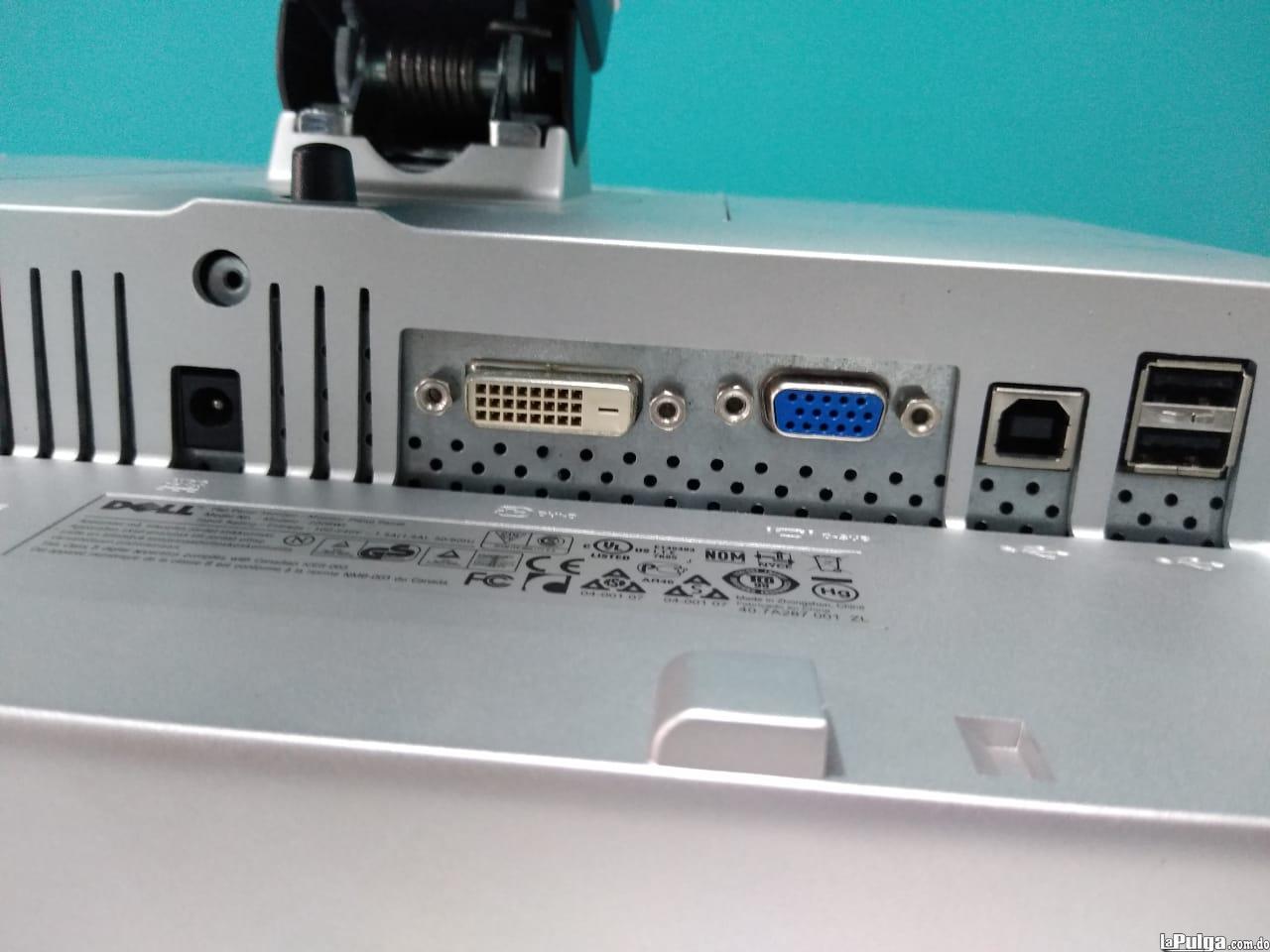 Monitor Dell 2009wt  Monitor Plano Panel HD 20  pulgadas/Alta Definici Foto 7160113-5.jpg