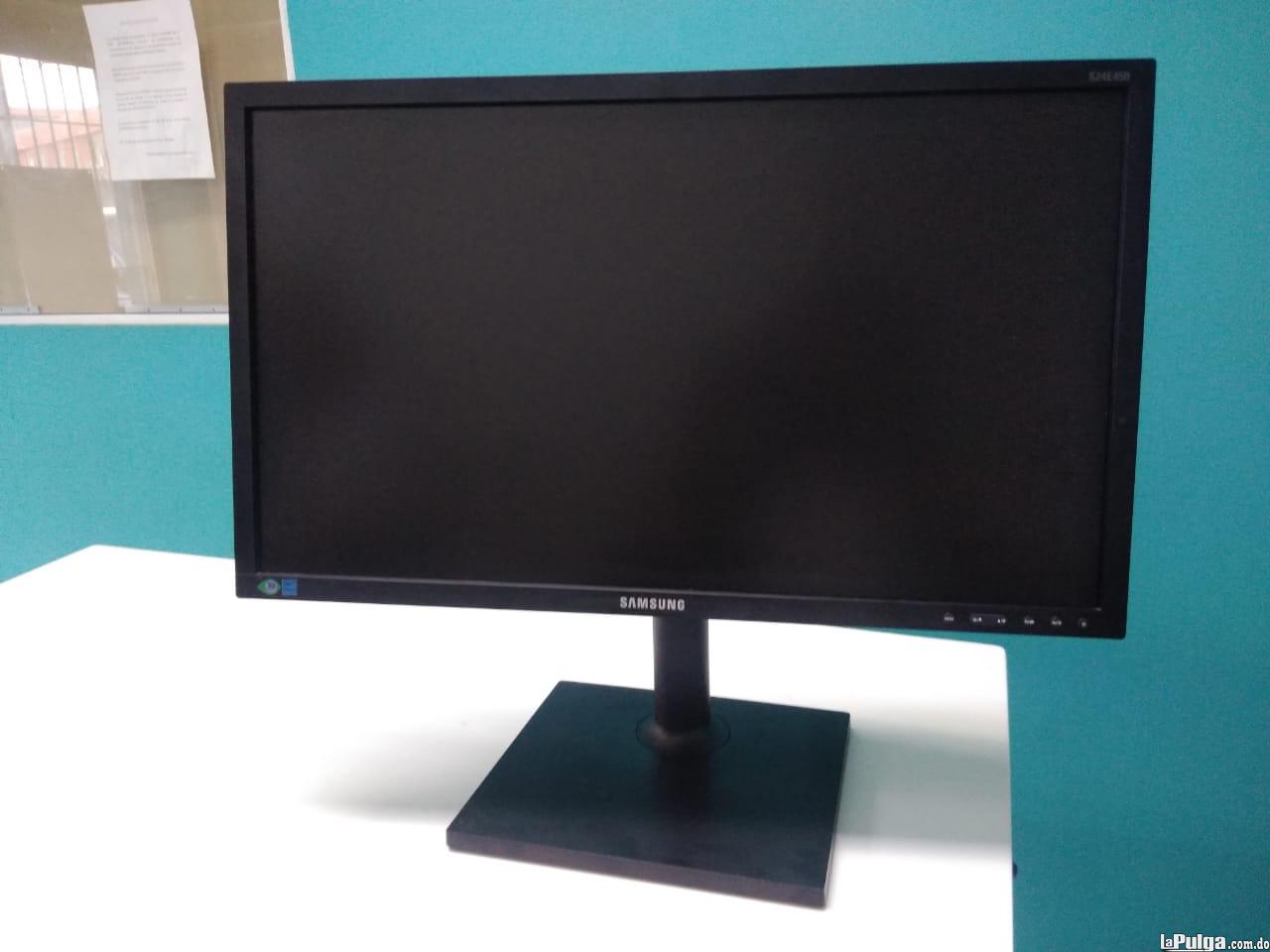 MONITOR SAMSUMG S24E450  Tamaño de la pantalla 23.6 Foto 7160257-5.jpg