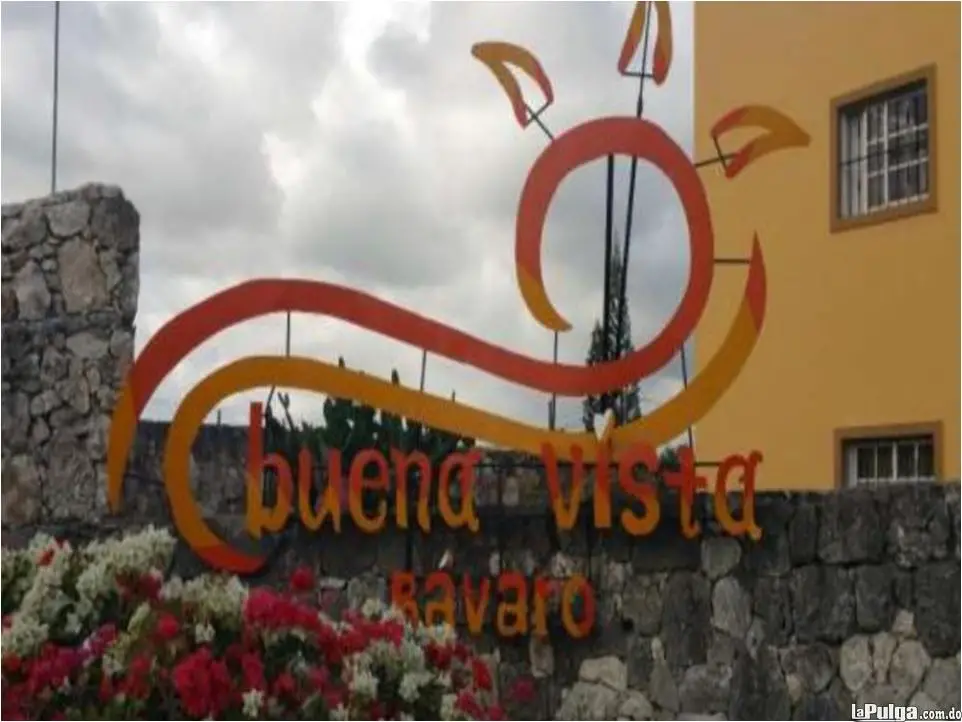 OPORTUNIDAD UNICA CASA 3 NIVELES AMUEBLADA  EN BUENA VISTA BAVARO Foto 7160381-1.jpg