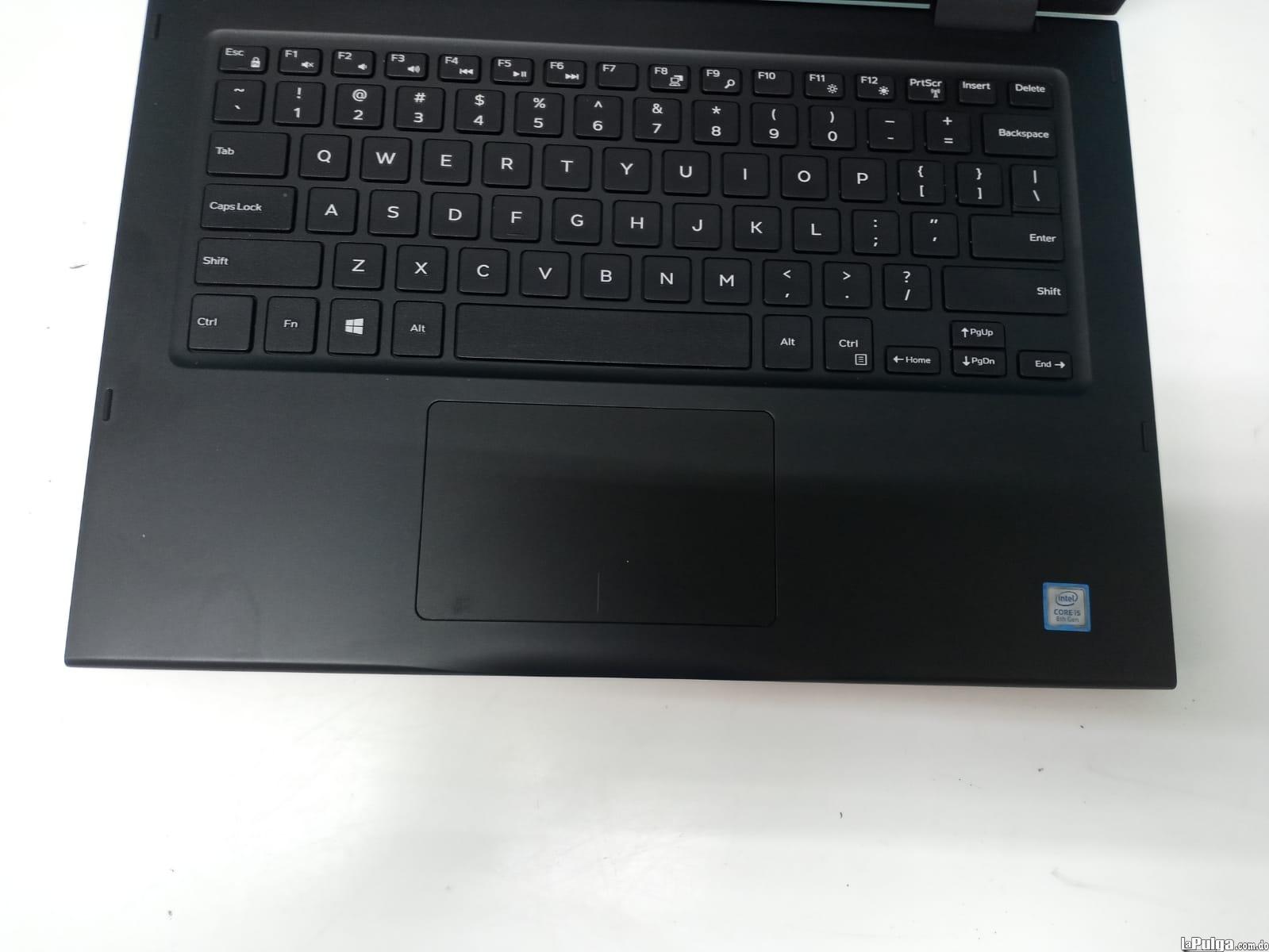 Laptop Dell Latitude 3390 touch / 8th Gen Intel Core i5 / 8GB DDR4 Foto 7160485-4.jpg