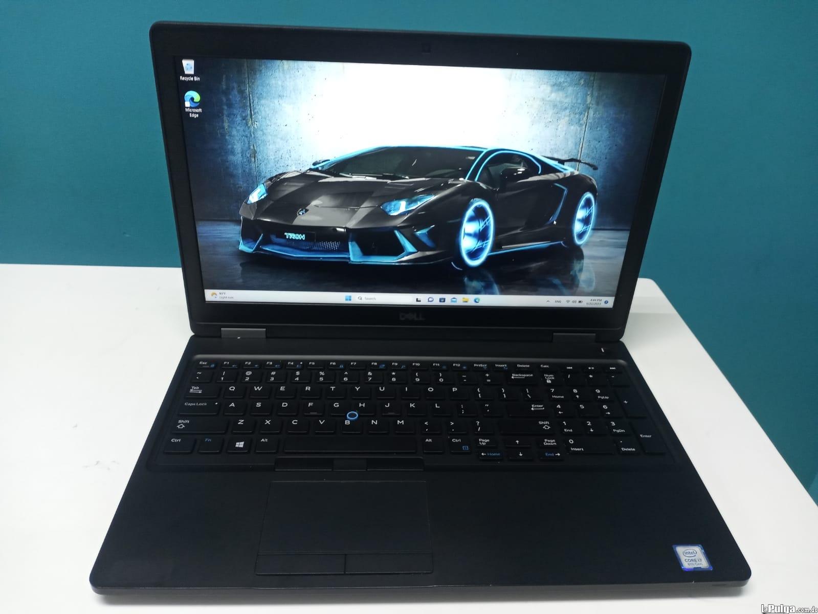 Laptop Dell Latitude 5590 / 8th Gen Intel Core i7 / 16GB DDR4 / 512G Foto 7160657-5.jpg