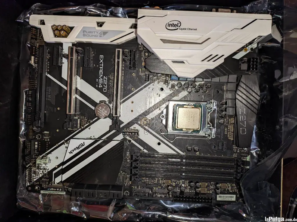 i7 6700k  Asrock Z270 Extreme 4 Motherboard combo en Azua Foto 7160959-3.jpg