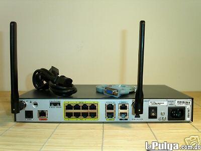 VENDO ROUTER CISCO 1800 SERIES 1803W COMO NUEVO Foto 7161419-2.jpg