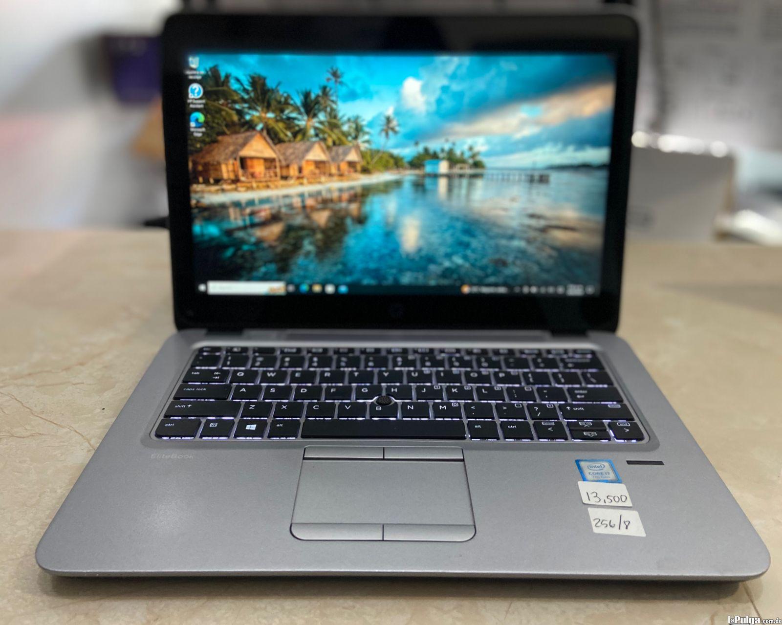 Laptop Touch HP EliteBook 820 G4 / 7th Gen Intel Core i7 / 8GB DDR4 / Foto 7161607-1.jpg