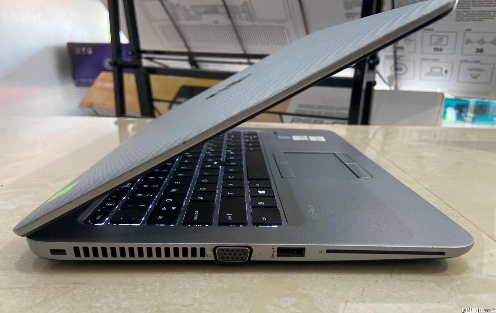 Laptop Touch HP EliteBook 820 G4 / 7th Gen Intel Core i7 / 8GB DDR4 / Foto 7161607-2.jpg
