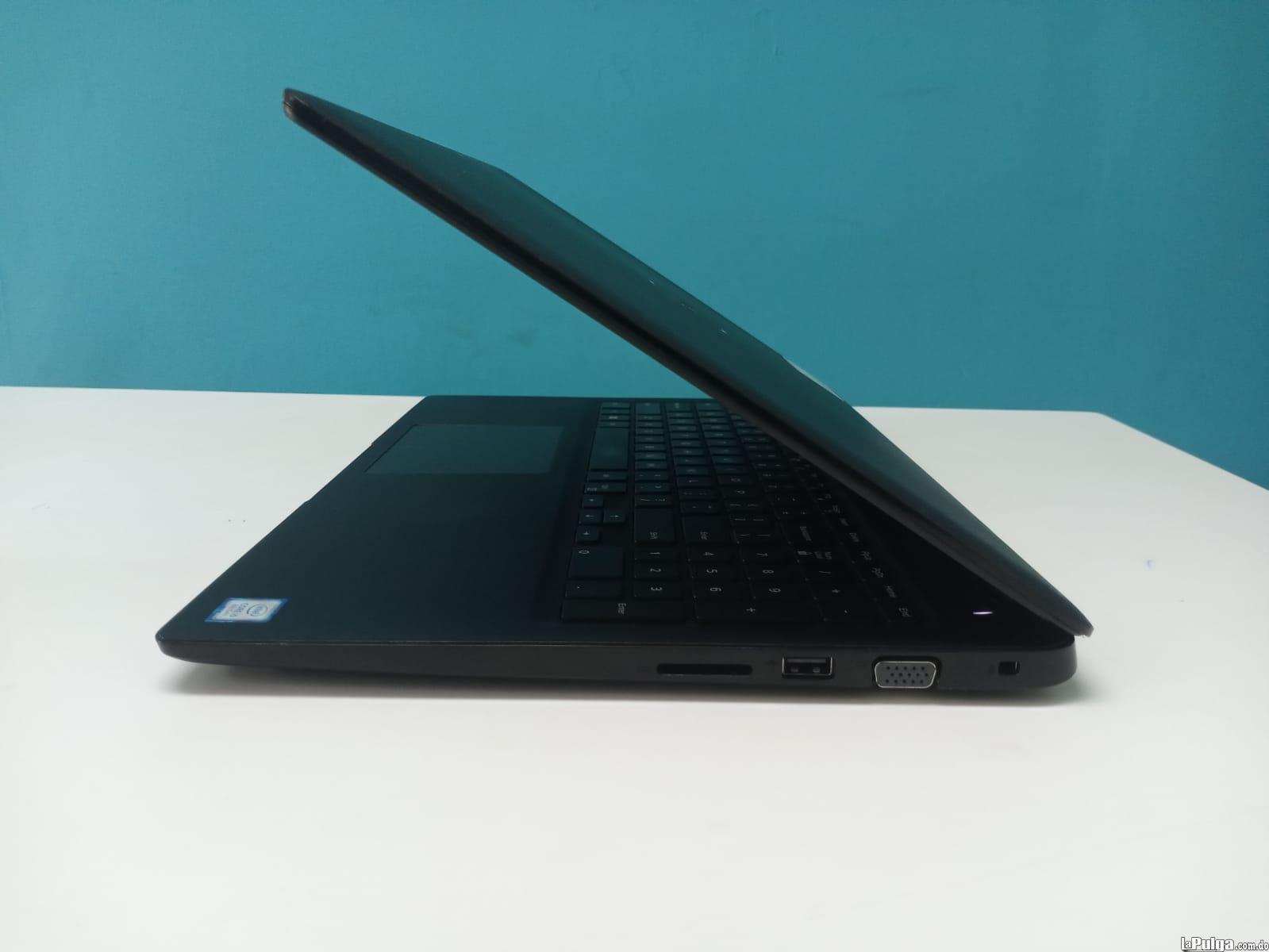 Laptop Dell Latitude 3500 / 8th Gen Intel Core i5 / 16GB DDR4 / 250G Foto 7161620-2.jpg