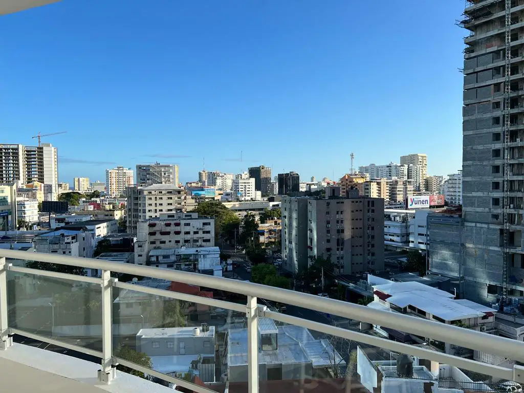 Apartamento en alquiler Amueblado en Piantini Foto 7162608-2.jpg