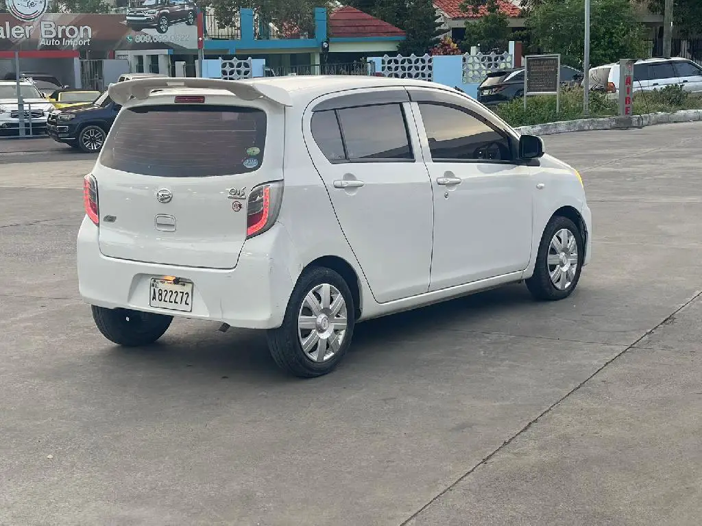 DAIHATSU MIRA 2014  Foto 7162932-4.jpg