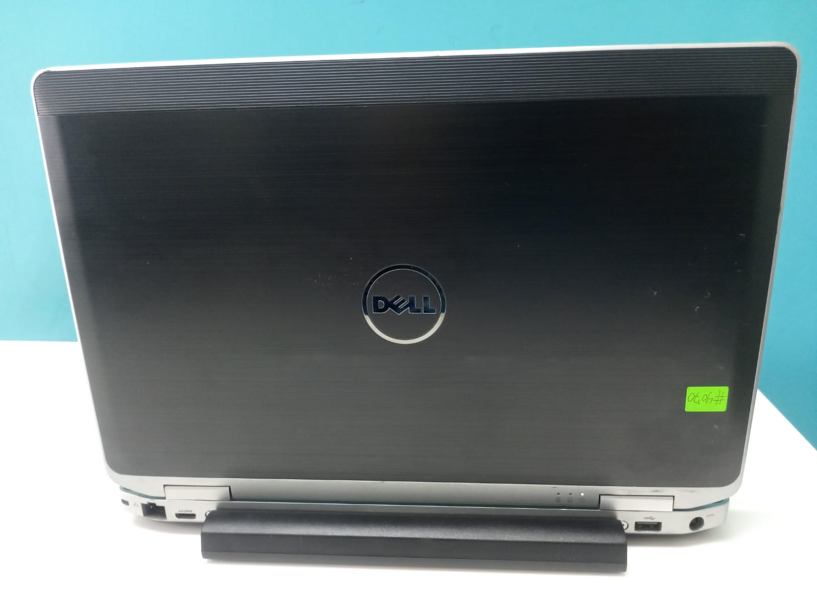 Laptop Dell Latitude E6330 / 3th Gen Intel Core i7 / 8GB D Foto 7162966-2.jpg