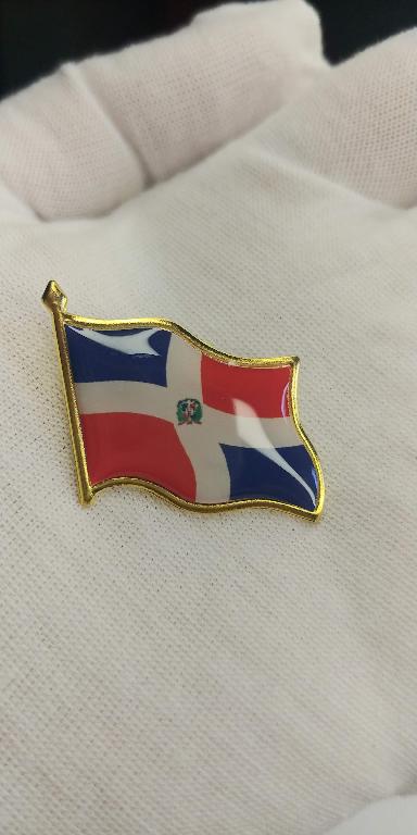 Pin de la Bandera Dominicana  Foto 7163291-1.jpg