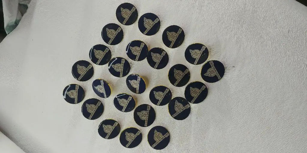 Pin personalizado en resina a partir de 25 unidades  Foto 7163299-4.jpg