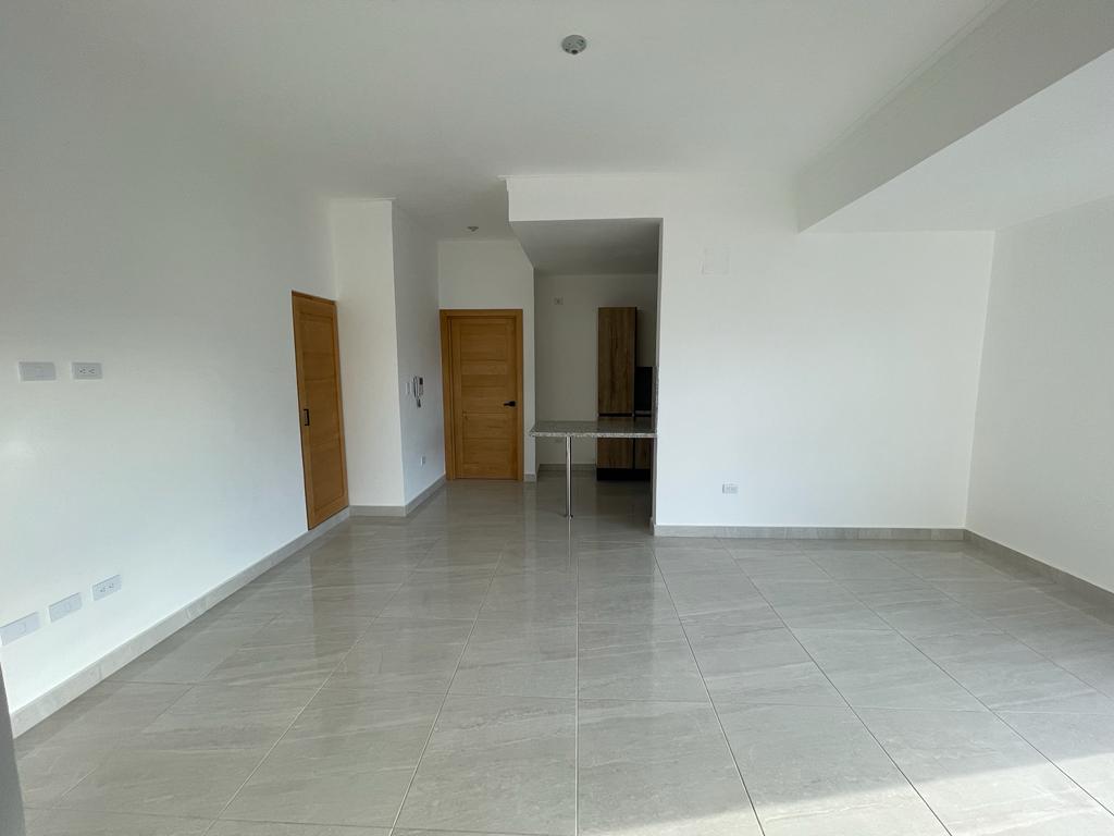 Apartamento moderno a estrenar alquiler en Evaristo Morales Foto 7163310-2.jpg