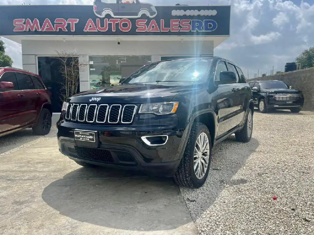 Jeep Grand Cherokee Laredo 2017 Foto 7163507-1.jpg