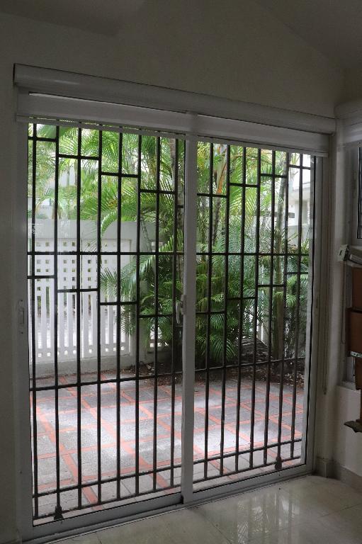 Puertas y ventanas corredizas de cristal en Santo Domingo DN Foto 7163594-3.jpg