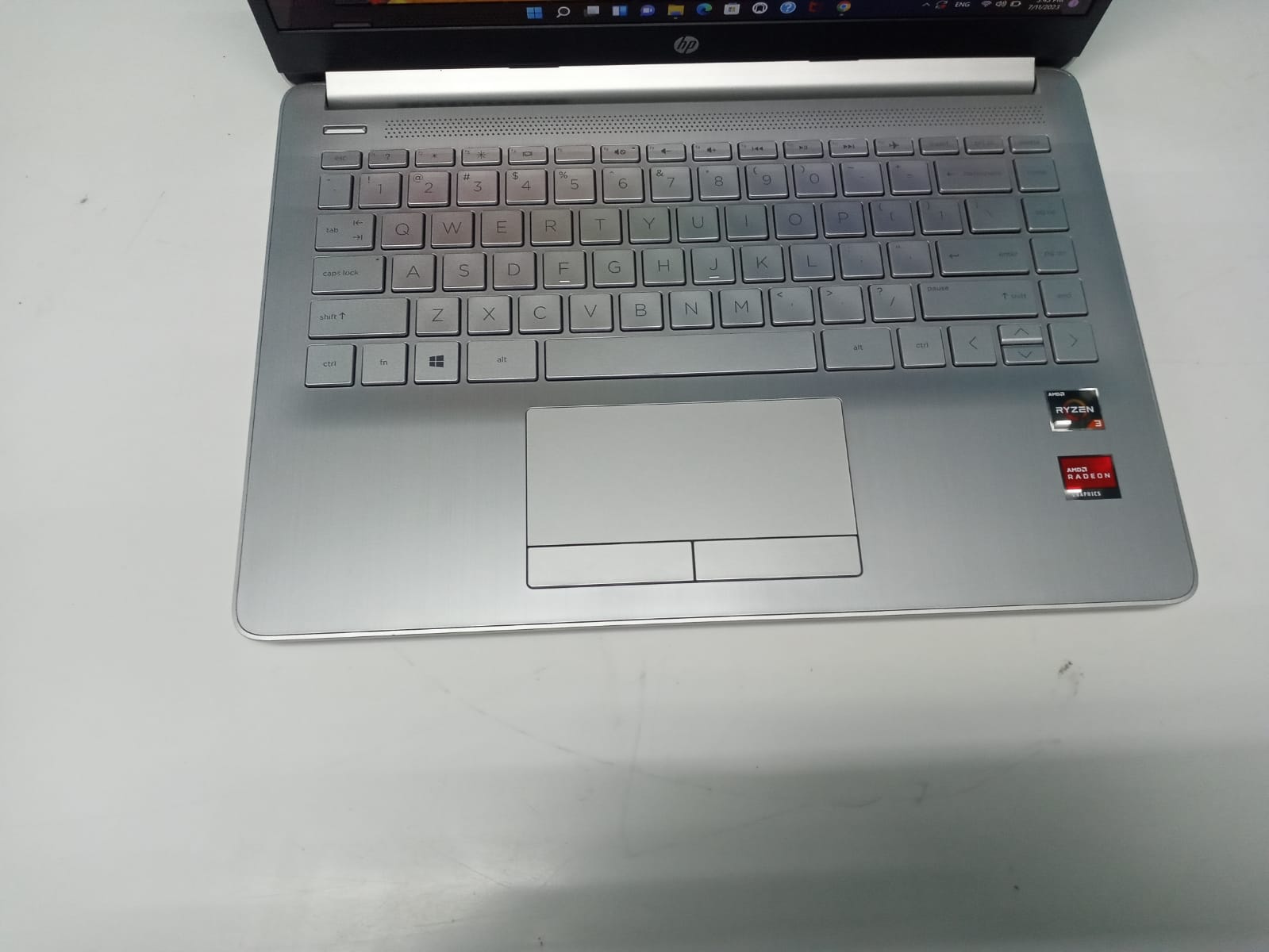 Laptop HP 14-dk1xxx / 10th Gen AMD Ryzen 3 3250U / 4GB DDR Foto 7163776-6.jpg