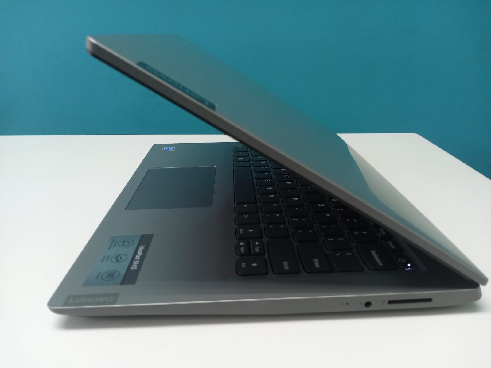 Laptop Lenovo Ideapad S145-15IWL / 9th Gen Intel Pentium G Foto 7163779-6.jpg