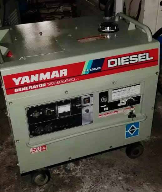 Planta GENERADOR eléctrico DIESEL YANMAR silenciosa. 3 kva. Foto 7164004-4.jpg