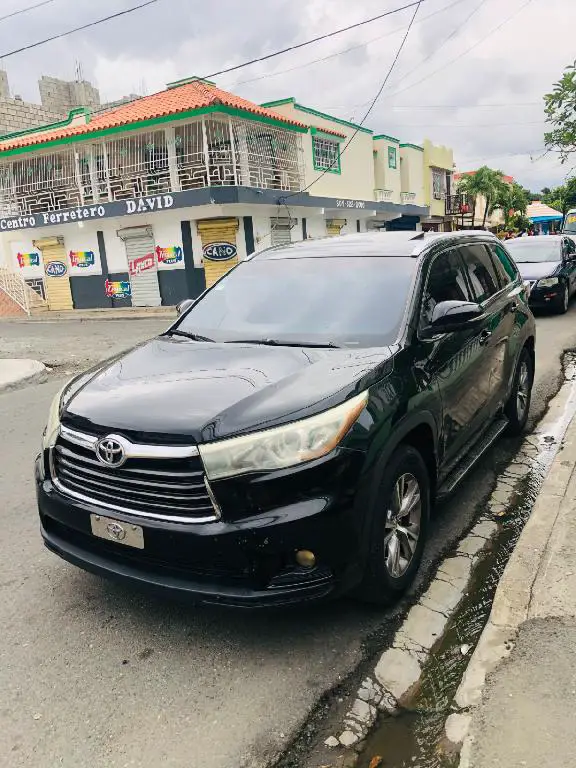 Toyota Highlander XLE 4WD 2015  en Peravia Foto 7164308-2.jpg