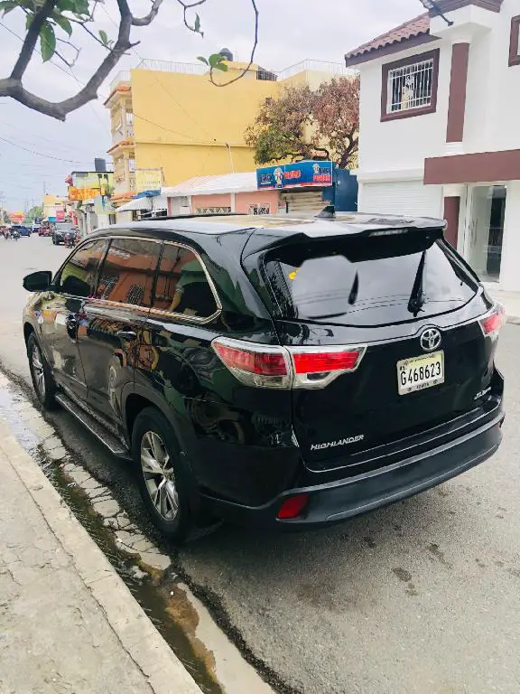 Toyota Highlander XLE 4WD 2015  en Peravia Foto 7164308-4.jpg