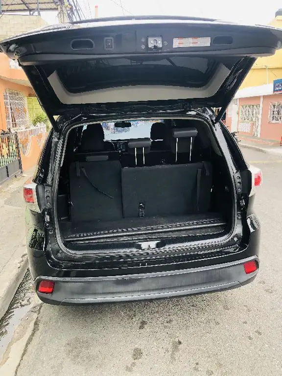 Toyota Highlander XLE 4WD 2015  en Peravia Foto 7164308-9.jpg