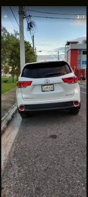 Vendo Toyota highlander 2017 XLE en Duarte Foto 7164998-2.jpg