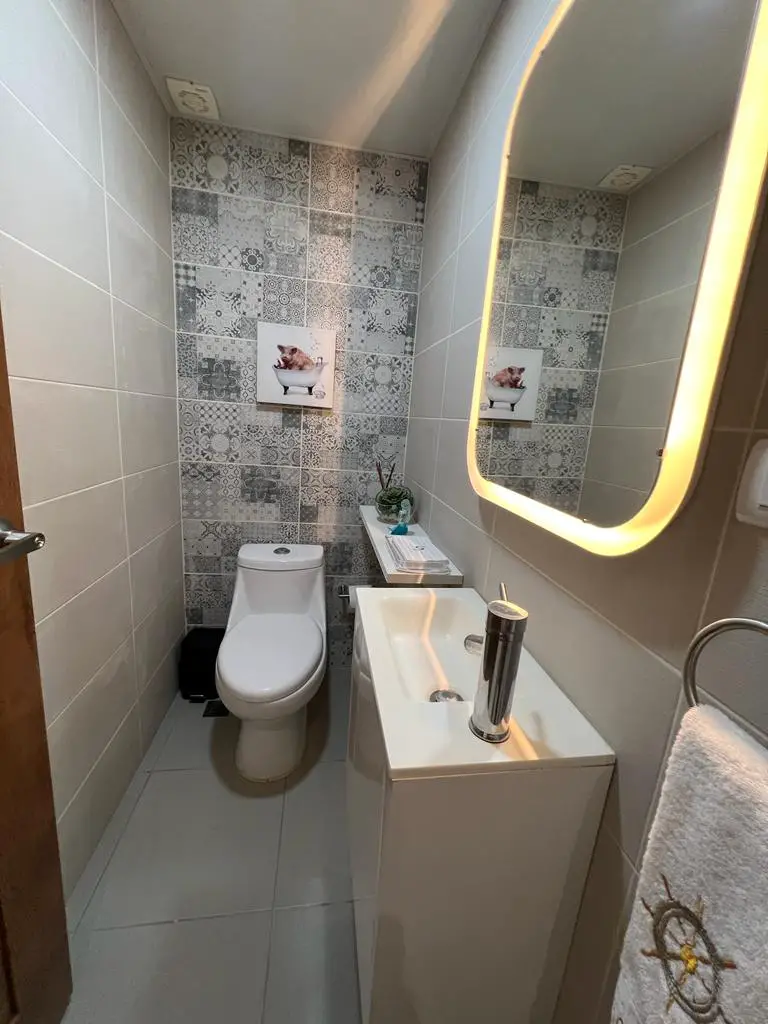 Se Vende Apto de 2 Habs.  Amueblado de primera  Evaristo Mo Foto 7165532-9.jpg