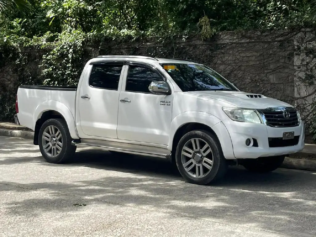 Toyota Hilux 2013 Foto 7165534-2.jpg