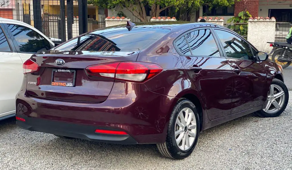 KIA FORTE 2017 en Santo Domingo DN Foto 7165538-5.jpg