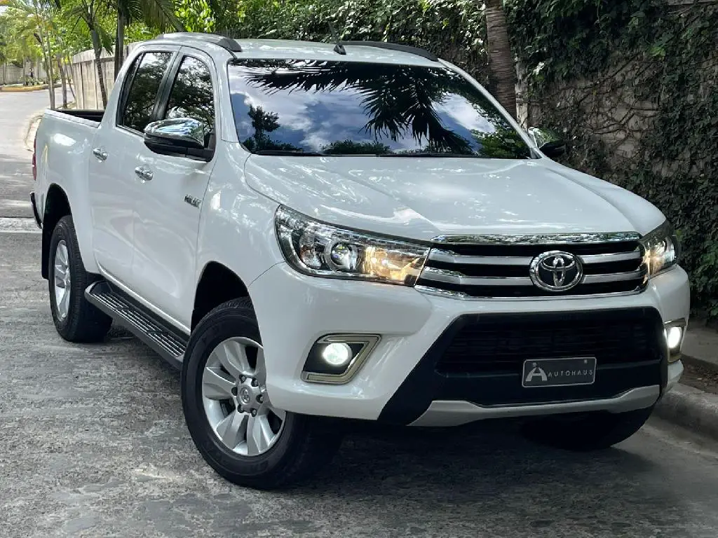 Toyota Hilux 2018 Foto 7165542-1.jpg