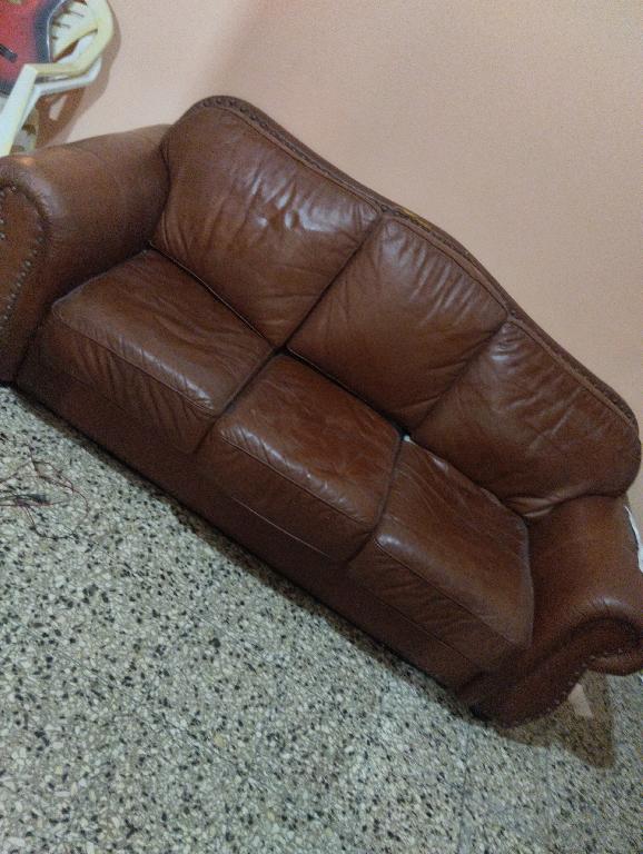 Muebles de piel sofa  - romelia  en Santo Domingo DN Foto 7166251-2.jpg
