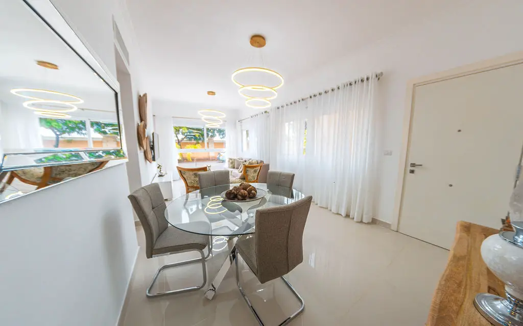 APARTAMENTO LISTO PARA MUDARTE EN PUNTA CANA Foto 7166504-2.jpg