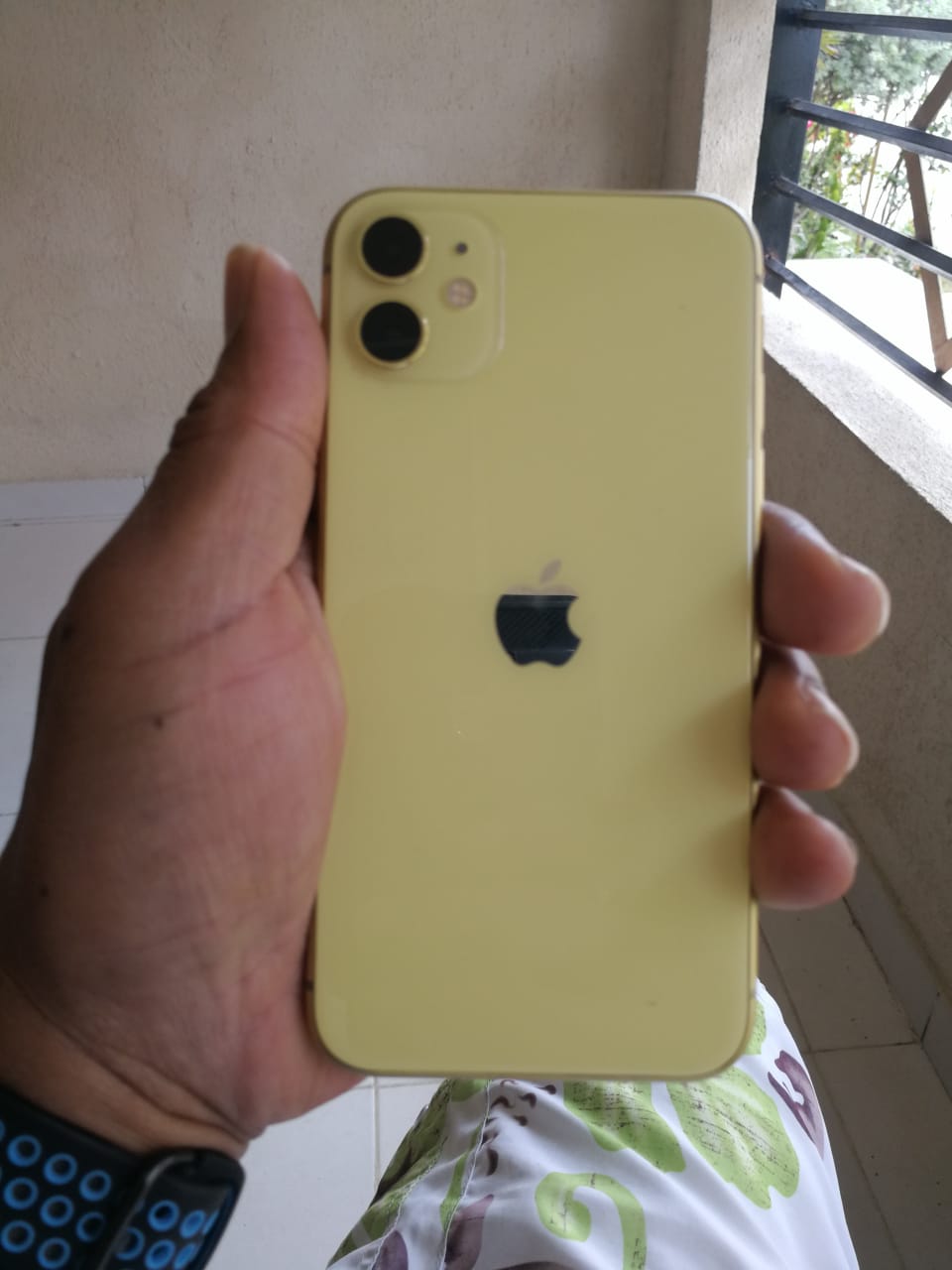 IPhone 11 normal 64 gigas Foto 7167157-5.jpg