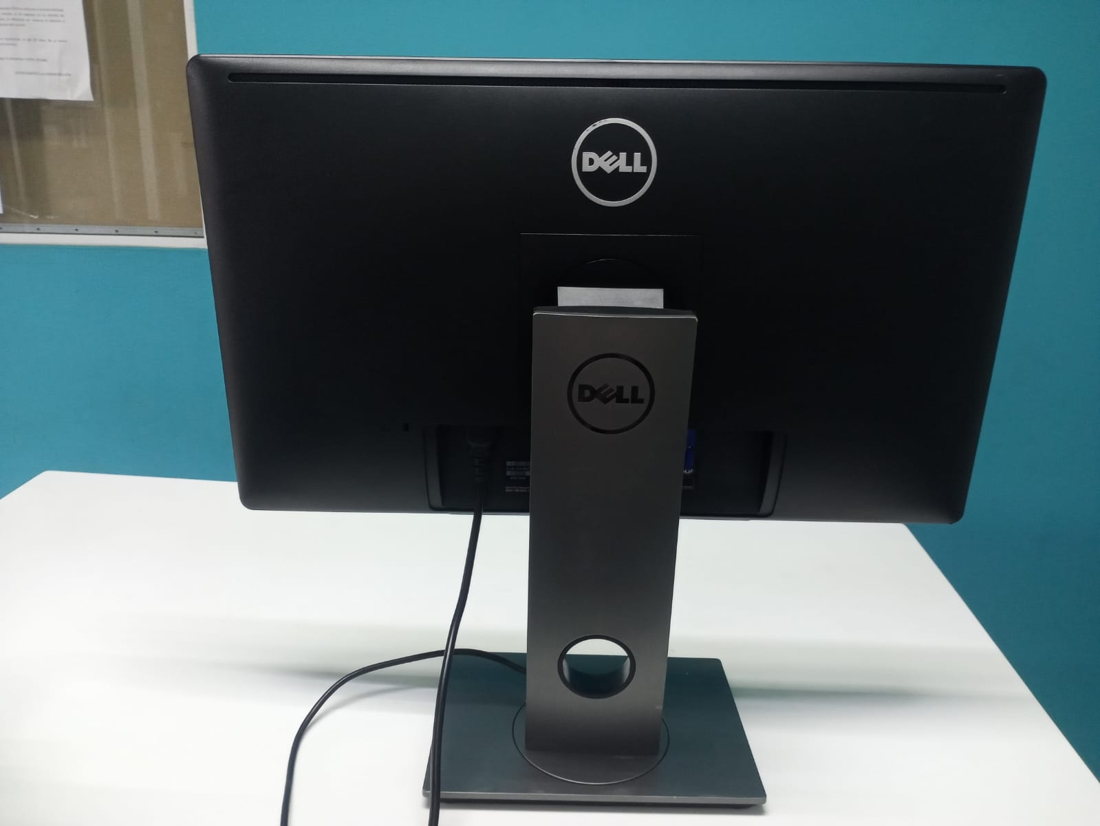 MONITOR Dell E2414HT LED  Foto 7167262-5.jpg