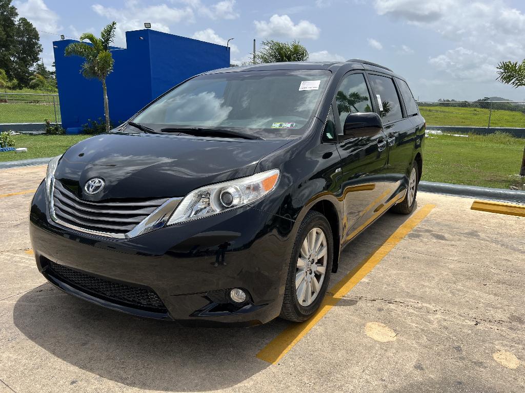 Toyota Sienna XLE Premiun 2018 en Hato Mayor Foto 7167371-3.jpg