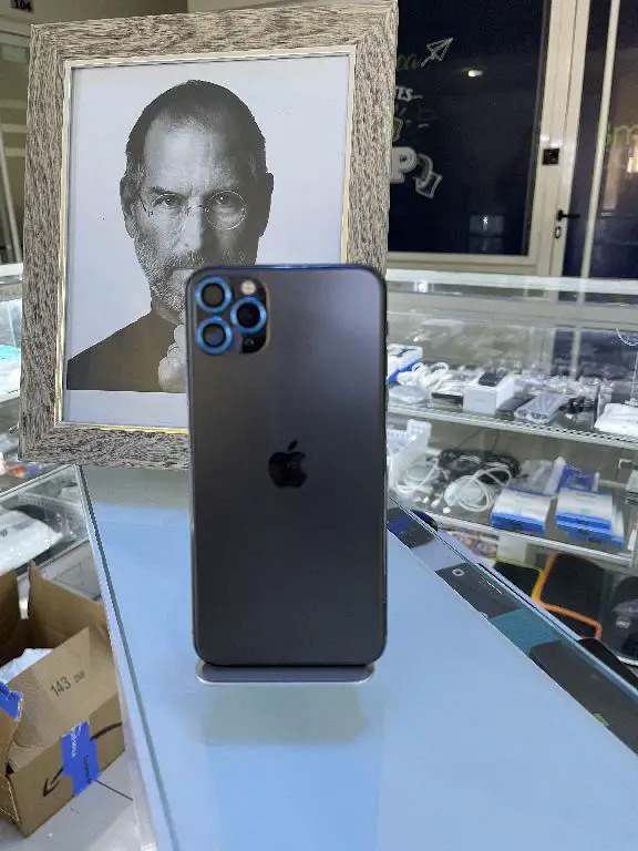 Iphone 11 pro max 64gb factory unlocked Foto 7167898-1.jpg